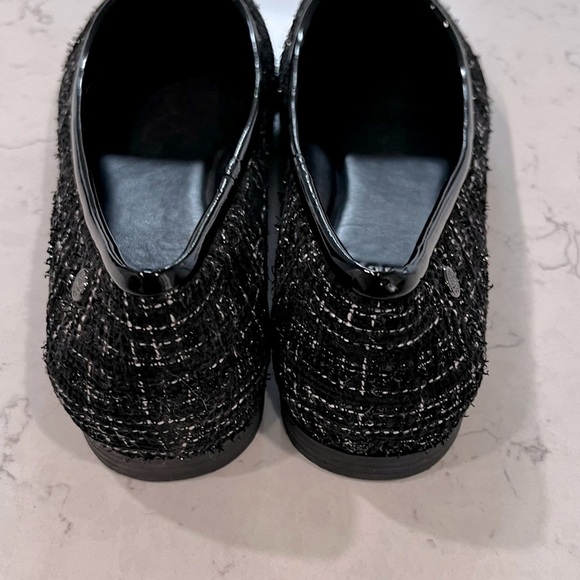 VINCE CAMUTO NWOB Tweed & Patent Leather Minndy Flats Size 10 - Picture 4 of 11